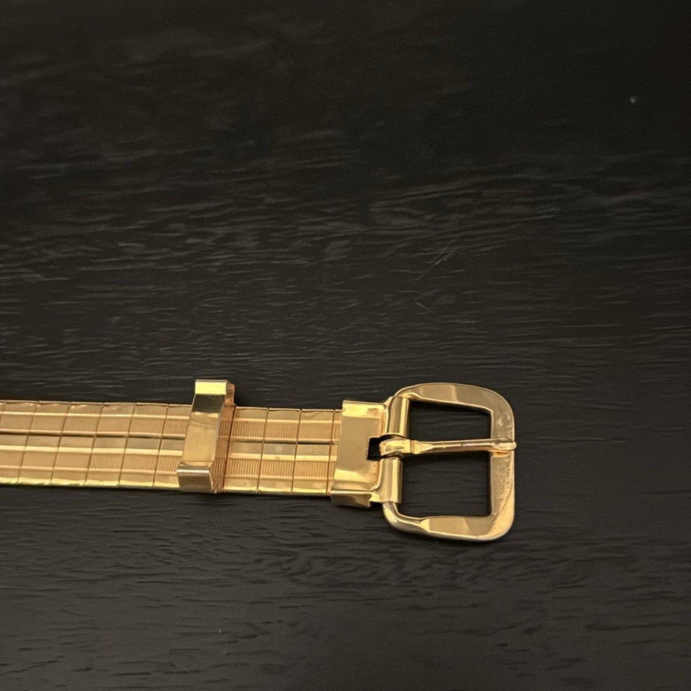 Vintage Gold Metal Minimalist Belt - Picture 6 of 7